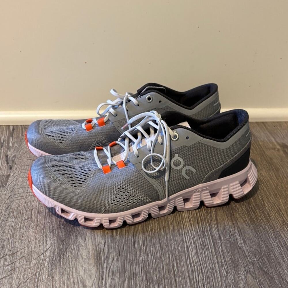 On Cloud On Running Alloy Gray Sneaker 9 Helion